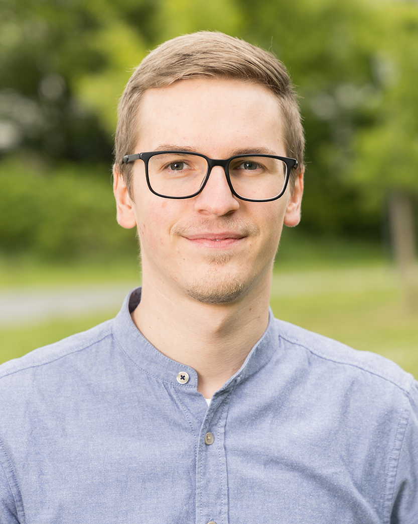 About herr-hackl